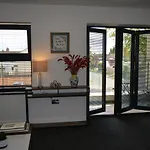 5 Jarn Court.